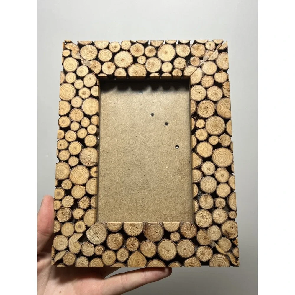 Rustic Wooden Log Slice 4x6 Decorative Picture Frame- Freestanding & Wall Hook